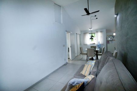 Casa à venda com 269m², 5 quartos e 4 vagasSala anexo