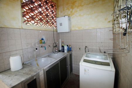 Casa à venda com 269m², 5 quartos e 4 vagasÁrea de Serviço