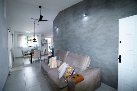 Casa à venda com 269m², 5 quartos e 4 vagasSala anexo
