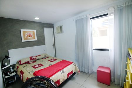 Casa à venda com 269m², 5 quartos e 4 vagasQuarto 4 - Suíte - anexo