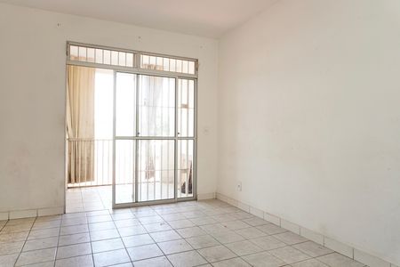 Apartamento à venda com 90m², 3 quartos e 1 vaga Apartamento à venda com 90m², 3 quartos e 1 vagaSala