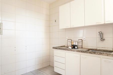 Apartamento à venda com 90m², 3 quartos e 1 vaga Apartamento à venda com 90m², 3 quartos e 1 vagaCozinha e Área de Serviço