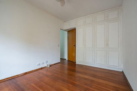 Apartamento para alugar com 110m², 3 quartos e 2 vagas Apartamento para alugar com 110m², 3 quartos e 2 vagasSuíte