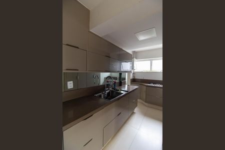 Apartamento para alugar com 90m², 3 quartos e 2 vagasCozinha e Área de Serviço