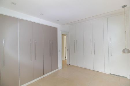 Apartamento para alugar com 90m², 3 quartos e 2 vagas Suíte 1