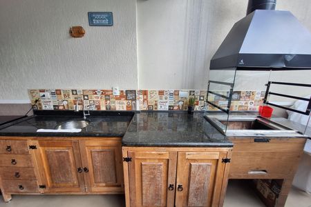 Casa à venda com 156m², 3 quartos e 2 vagas