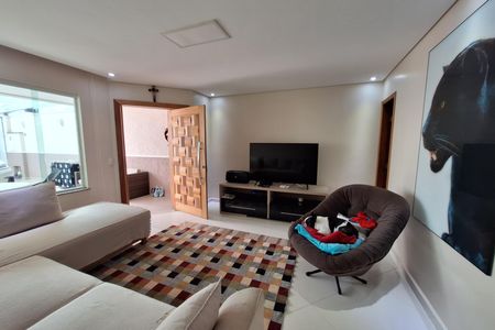 Sala  de casa à venda com 3 quartos, 156m² em Vila Scarpelli, Santo André