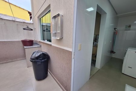 Casa à venda com 156m², 3 quartos e 2 vagas