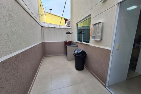 Casa à venda com 3 quartos, 156m² em Vila Scarpelli, Santo André