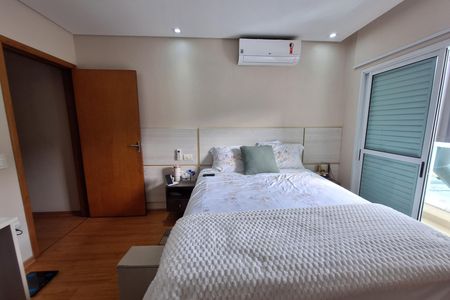 Casa à venda com 156m², 3 quartos e 2 vagas Casa à venda com 156m², 3 quartos e 2 vagasSuíte