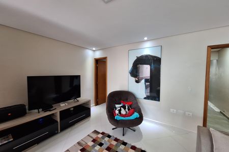 Casa à venda com 156m², 3 quartos e 2 vagas Casa à venda com 156m², 3 quartos e 2 vagasSala