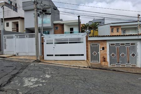 Casa à venda com 156m², 3 quartos e 2 vagas