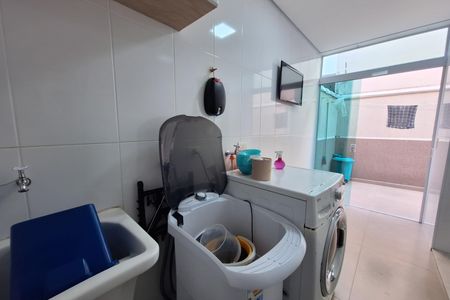 Casa à venda com 156m², 3 quartos e 2 vagas