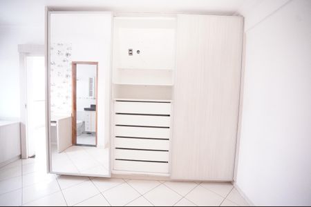 Studio à venda com 61m², 1 quarto e 1 vaga