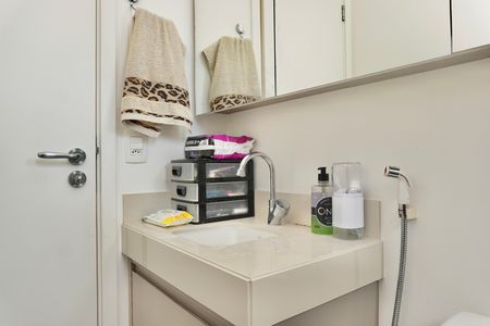 Apartamento à venda com 62m², 2 quartos e 1 vaga Apartamento à venda com 62m², 2 quartos e 1 vagaSuíte - Banheiro