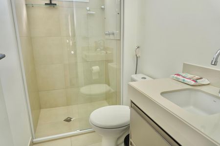 Apartamento à venda com 62m², 2 quartos e 1 vaga Apartamento à venda com 62m², 2 quartos e 1 vagaBanheiro Social