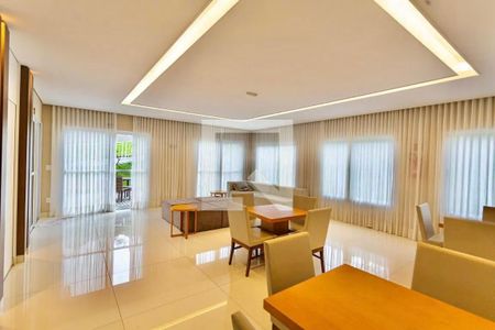 Apartamento à venda com 62m², 2 quartos e 1 vaga Apartamento à venda com 62m², 2 quartos e 1 vagaÁrea comum - Salão de festas