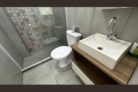 Apartamento para alugar com 91m², 3 quartos e 1 vaga Apartamento para alugar com 91m², 3 quartos e 1 vagaBanheiro quarto 1