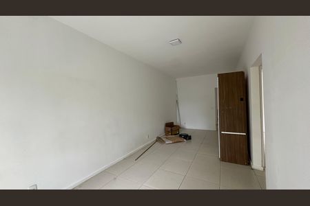 Sala de apartamento para alugar com 3 quartos, 91m² em Vargem Pequena, Rio de Janeiro