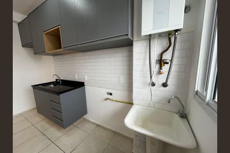 Apartamento à venda com 54m², 3 quartos e 1 vaga Apartamento à venda com 54m², 3 quartos e 1 vagaÁrea de Serviço