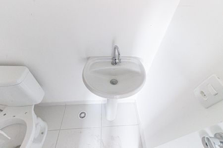 Apartamento para alugar com 29m², 1 quarto e sem vaga Apartamento para alugar com 29m², 1 quarto e sem vagaBanheiro