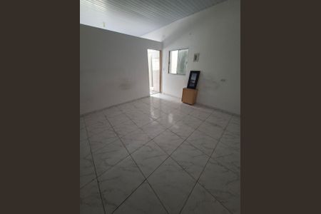 Sala/Quarto de casa para alugar com 1 quarto, 45m² em Vila Lucia, São Paulo