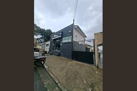 Casa para alugar com 45m², 1 quarto e 1 vagaFachada