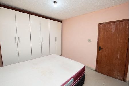 Quarto 1 de casa para alugar com 2 quartos, 80m² em Vila Magnesita, Belo Horizonte