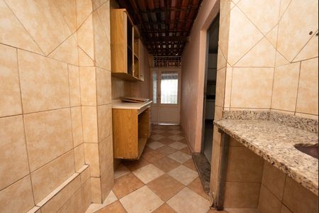 Casa para alugar com 80m², 2 quartos e sem vagaÁrea de Serviço