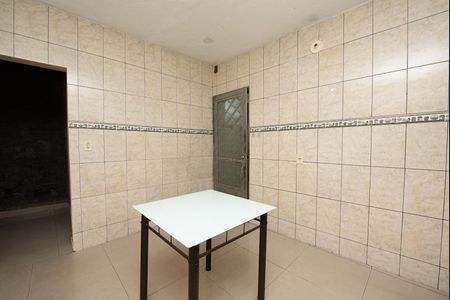 Casa para alugar com 80m², 2 quartos e sem vagaCozinha