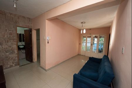 Sala de casa para alugar com 2 quartos, 80m² em Vila Magnesita, Belo Horizonte
