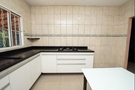 Casa para alugar com 80m², 2 quartos e sem vagaCozinha