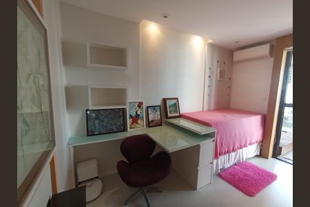 Apartamento para alugar com 167m², 3 quartos e 2 vagasQuarto 2