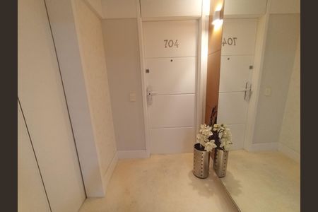 Apartamento para alugar com 167m², 3 quartos e 2 vagasEntrada