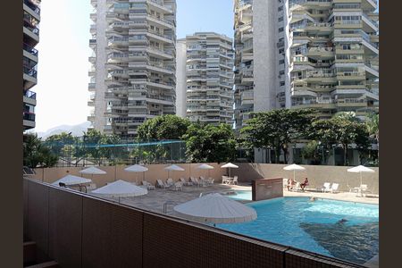 Apartamento para alugar com 167m², 3 quartos e 2 vagasÁrea comum - Piscina