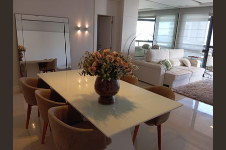 Sala de apartamento para alugar com 3 quartos, 167m² em Barra da Tijuca, Rio de Janeiro