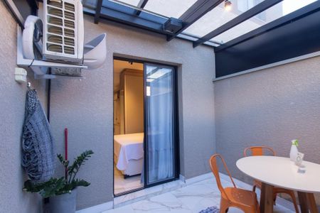 Studio para alugar com 34m², 1 quarto e 1 vaga Studio para alugar com 34m², 1 quarto e 1 vagaGarden