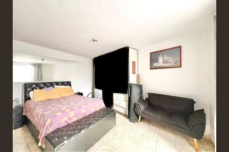 Casa à venda com 292m², 2 quartos e 3 vagas Casa à venda com 292m², 2 quartos e 3 vagasQuarto 1