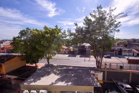 Vista da Sala de apartamento para alugar com 2 quartos, 67m² em Mutondo, São Gonçalo