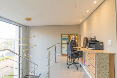 Casa de condomínio para alugar com 168m², 4 quartos e 2 vagas Casa de condomínio para alugar com 168m², 4 quartos e 2 vagasEscritório