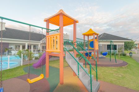 Casa de condomínio para alugar com 168m², 4 quartos e 2 vagas Casa de condomínio para alugar com 168m², 4 quartos e 2 vagasÁrea comum - Playground