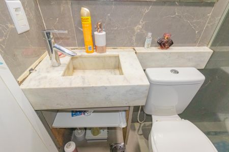 Casa de condomínio para alugar com 168m², 4 quartos e 2 vagas Casa de condomínio para alugar com 168m², 4 quartos e 2 vagasBanheiro Social