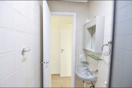 Apartamento à venda com 62m², 2 quartos e 1 vaga Apartamento à venda com 62m², 2 quartos e 1 vagaBanheiro da Suíte