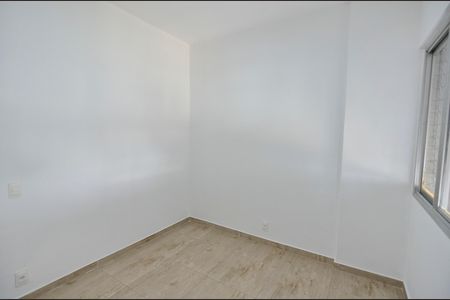 Apartamento à venda com 62m², 2 quartos e 1 vaga Apartamento à venda com 62m², 2 quartos e 1 vagaSuíte