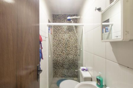 Casa à venda com 100m², 2 quartos e 2 vagas Casa à venda com 100m², 2 quartos e 2 vagasBanheiro Social