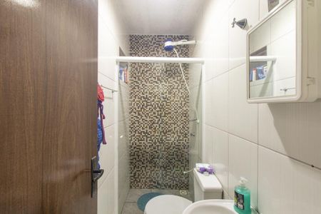 Casa à venda com 100m², 2 quartos e 2 vagas Casa à venda com 100m², 2 quartos e 2 vagasBanheiro Social