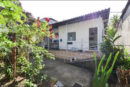 Varada de casa à venda com 3 quartos, 200m² em Sagrada Família, Belo Horizonte