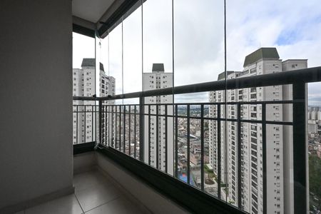 Apartamento para alugar com 64m², 2 quartos e 1 vagaVaranda