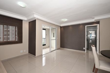 Apartamento para alugar com 64m², 2 quartos e 1 vagaSala