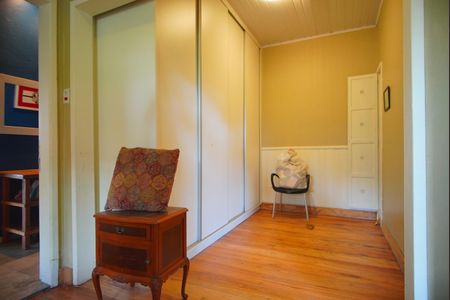 Casa de condomínio para alugar com 328m², 5 quartos e 2 vagasQuarto 2